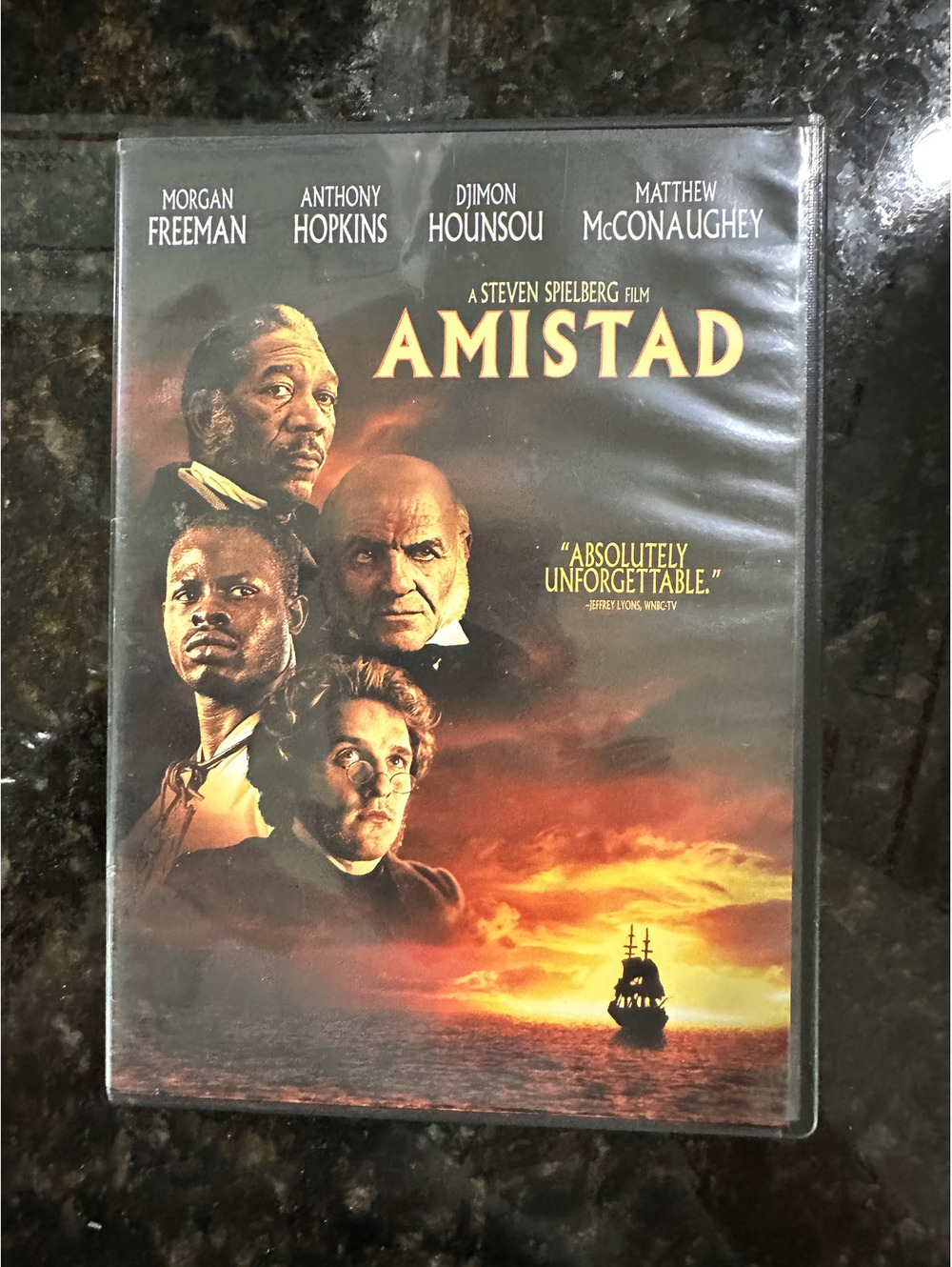 Amistad DVD